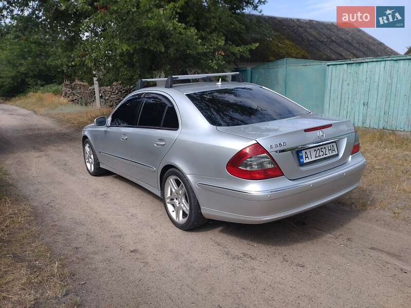 Седан Mercedes-Benz E-Class 2006 в Харькове