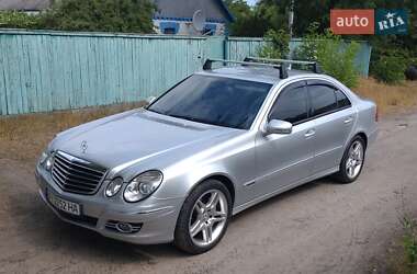 Седан Mercedes-Benz E-Class 2006 в Харкові