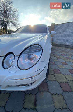 Седан Mercedes-Benz E-Class 2008 в 