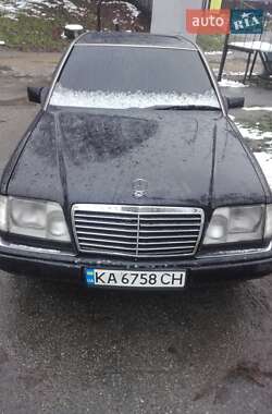 Седан Mercedes-Benz E-Class 1995 в 