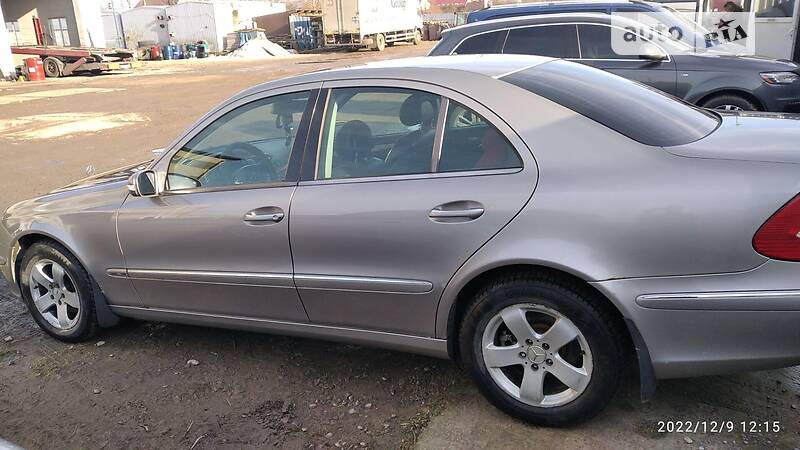 Mercedes-Benz E-Class 2003