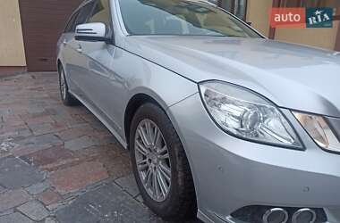 Универсал Mercedes-Benz E-Class 2011 в Киеве