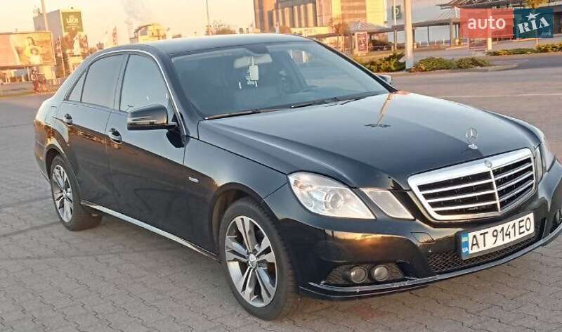 Mercedes-Benz E-Class 2011