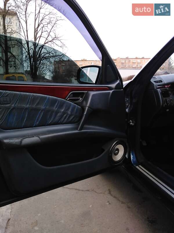 Седан Mercedes-Benz E-Class 1998 в Белой Церкви