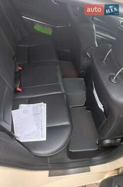 Универсал Mercedes-Benz E-Class 2013 в 