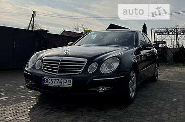 Седан Mercedes-Benz E-Class 2006 в Львове