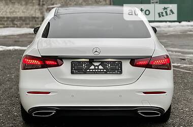 Седан Mercedes-Benz E-Class 2021 в 