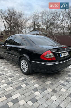 Седан Mercedes-Benz E-Class 2008 в Днепре