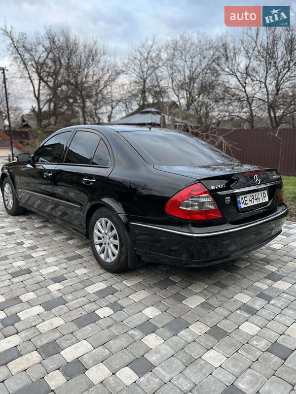 Седан Mercedes-Benz E-Class 2008 в Днепре