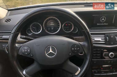 Седан Mercedes-Benz E-Class 2010 в Ковеле