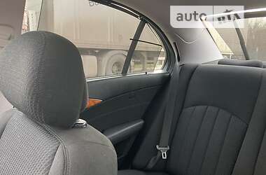 Седан Mercedes-Benz E-Class 2008 в 