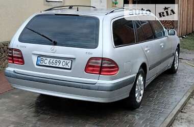 Универсал Mercedes-Benz E-Class 2001 в 