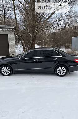 Седан Mercedes-Benz E-Class 2010 в Харькове