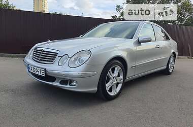 Седан Mercedes-Benz E-Class 2005 в Києві