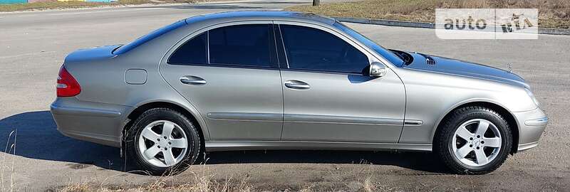 Седан Mercedes-Benz E-Class 2006 в Каменском