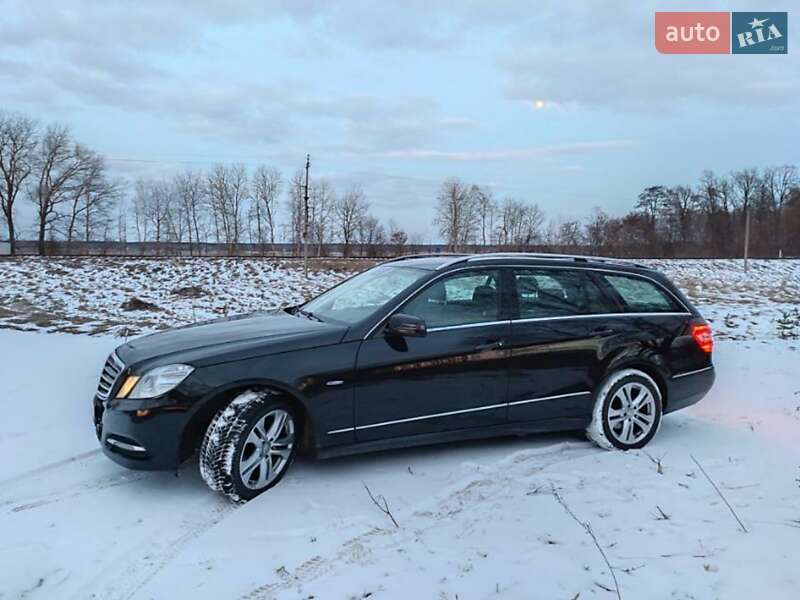 Універсал Mercedes-Benz E-Class 2011 в Шостці