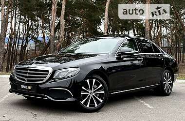 Седан Mercedes-Benz E-Class 2018 в 