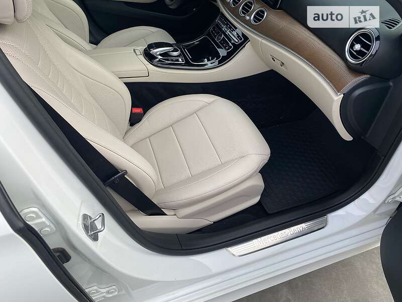 Універсал Mercedes-Benz E-Class 2016 в Києві