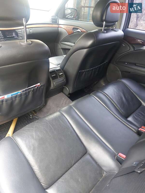 Седан Mercedes-Benz E-Class 2003 в Кривом Роге