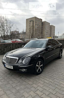 Седан Mercedes-Benz E-Class 2006 в Хмельницком