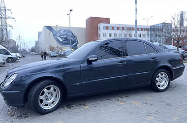 Седан Mercedes-Benz E-Class 2002 в Одессе