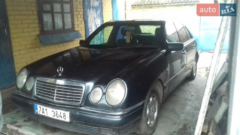 Седан Mercedes-Benz E-Class 1997 в Кропивницькому