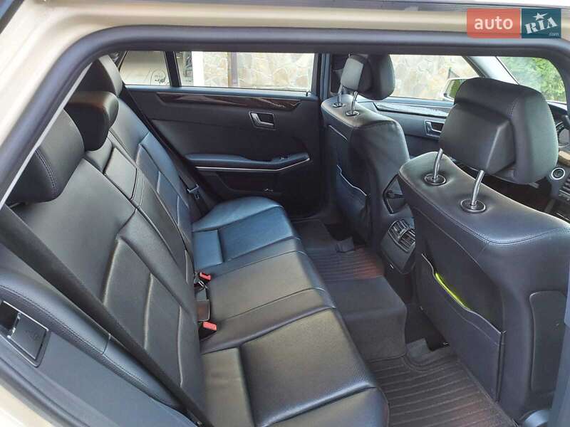 Універсал Mercedes-Benz E-Class 2011 в Чернігові