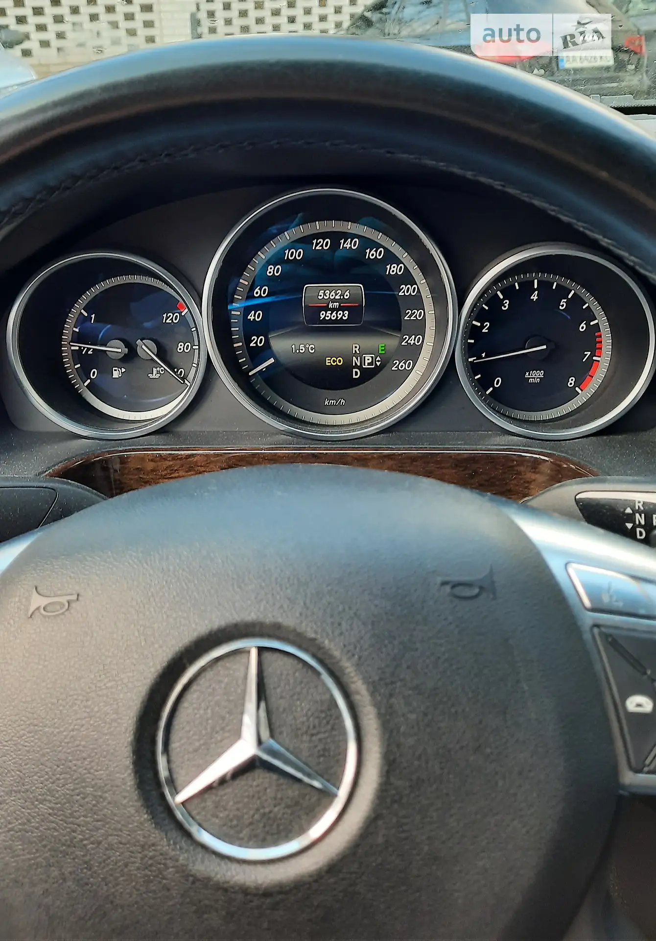 2013 Mercedes-Benz E-klasse - мініатюра 12