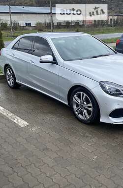 Седан Mercedes-Benz E-Class 2013 в Великом Березном