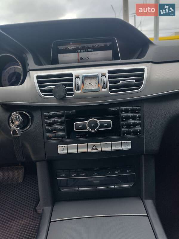 Седан Mercedes-Benz E-Class 2014 в Києві