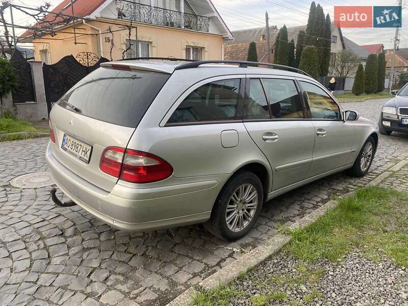 Универсал Mercedes-Benz E-Class 2003 в Ужгороде