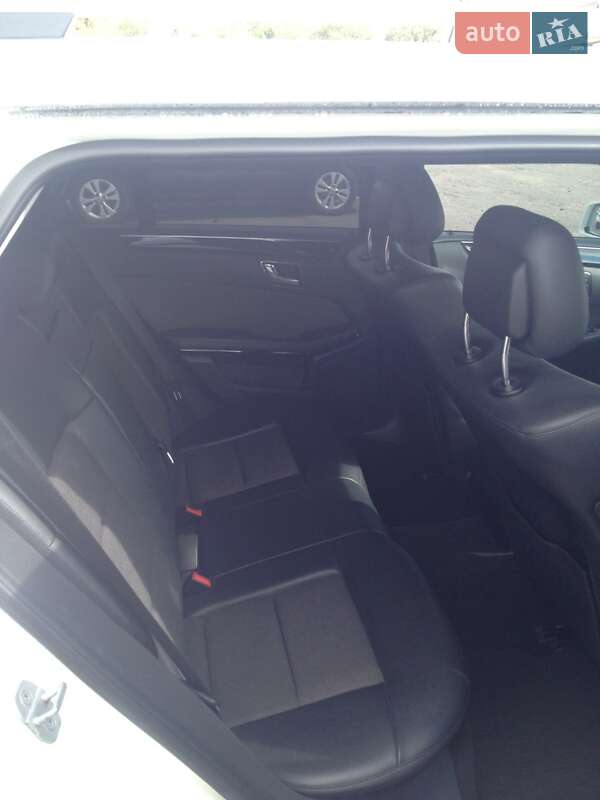 Универсал Mercedes-Benz E-Class 2010 в Ровно