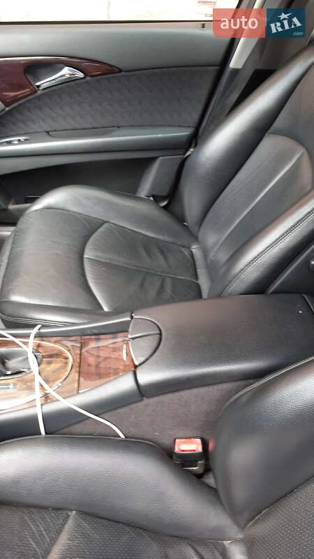 Седан Mercedes-Benz E-Class 2002 в Львові