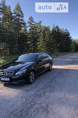 Седан Mercedes-Benz E-Class 2014 в Харькове