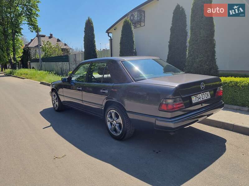 Седан Mercedes-Benz E-Class 1989 в Одессе фото 54 Седан Mercedes-Benz E-Class 1989 в Одессе