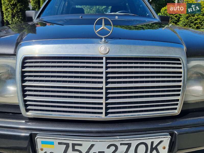 Седан Mercedes-Benz E-Class 1989 в Одессе фото 71 Седан Mercedes-Benz E-Class 1989 в Одессе