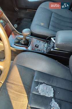 Седан Mercedes-Benz E-Class 1995 в 