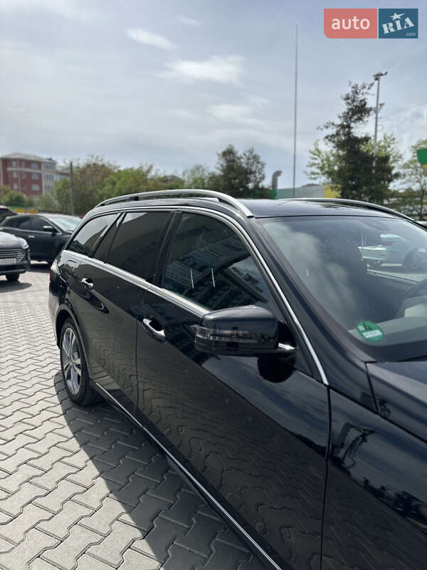 Универсал Mercedes-Benz E-Class 2016 в Черновцах фото 16 Универсал Mercedes-Benz E-Class 2016 в Черновцах