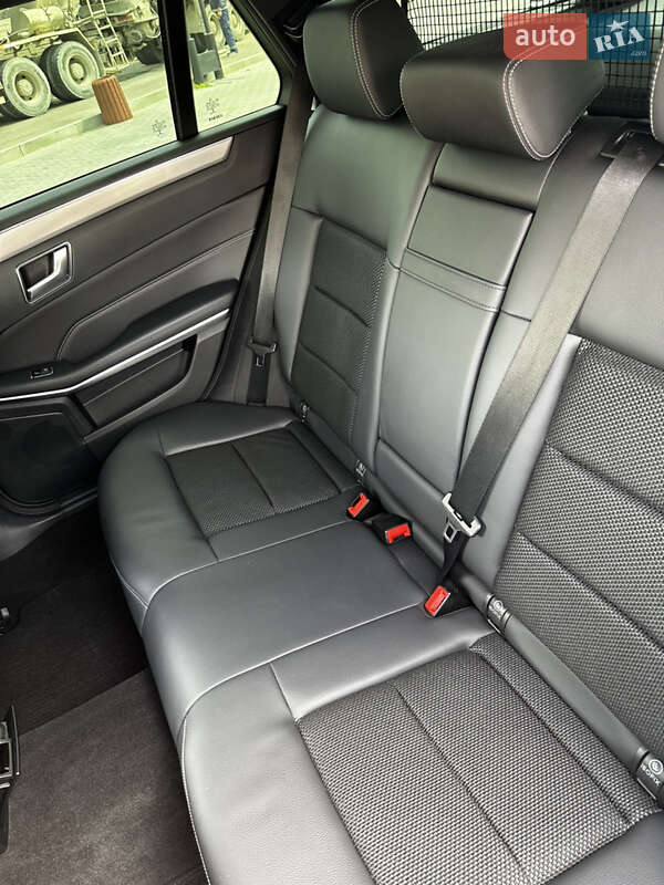Универсал Mercedes-Benz E-Class 2016 в Черновцах фото 51 Универсал Mercedes-Benz E-Class 2016 в Черновцах