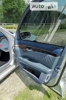 Седан Mercedes-Benz E-Class 2003 в 