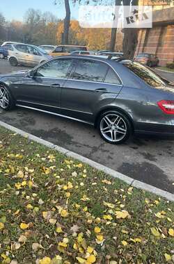 Седан Mercedes-Benz E-Class 2009 в Одессе