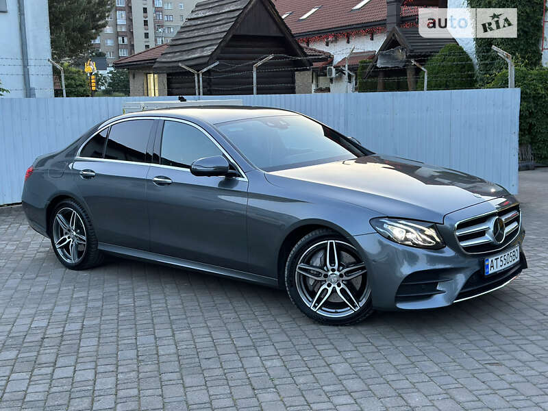 Седан Mercedes-Benz E-Class 2017 в Ивано-Франковске