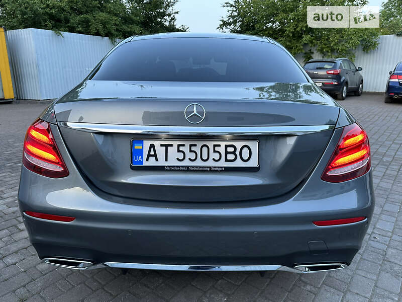 Седан Mercedes-Benz E-Class 2017 в Ивано-Франковске