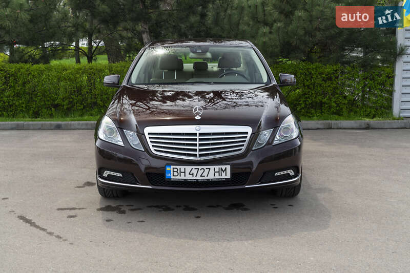 Mercedes-Benz E-Class 2009