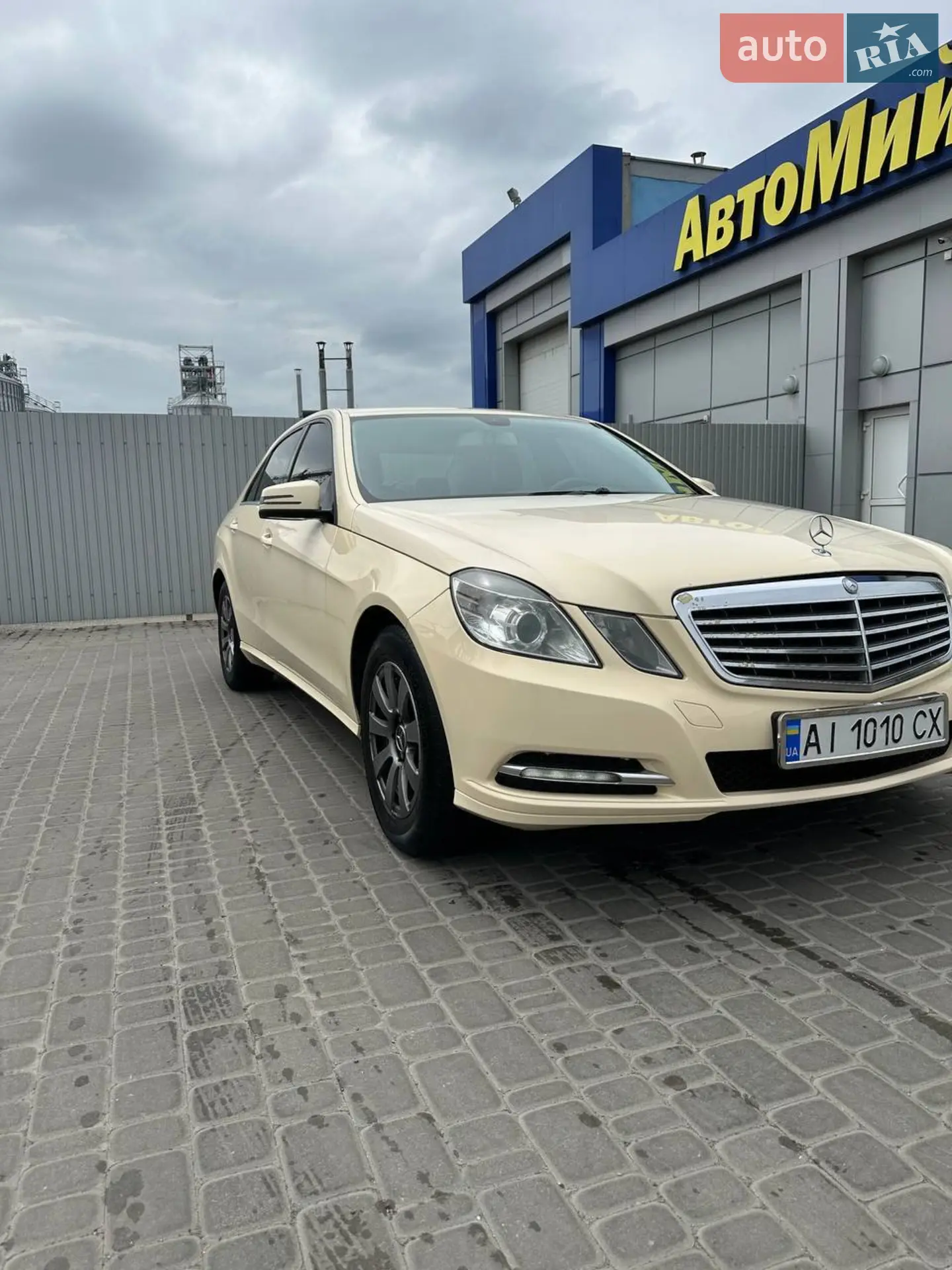 2013 Mercedes-Benz E-klasse - мініатюра 2