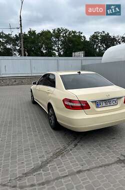 Седан Mercedes-Benz E-Class 2013 в 