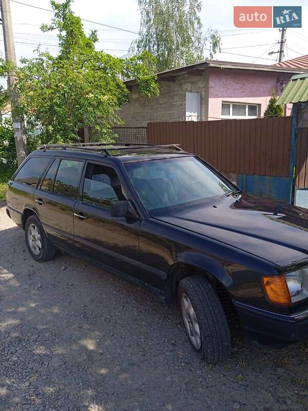 Універсал Mercedes-Benz E-Class 1987 в Запоріжжі