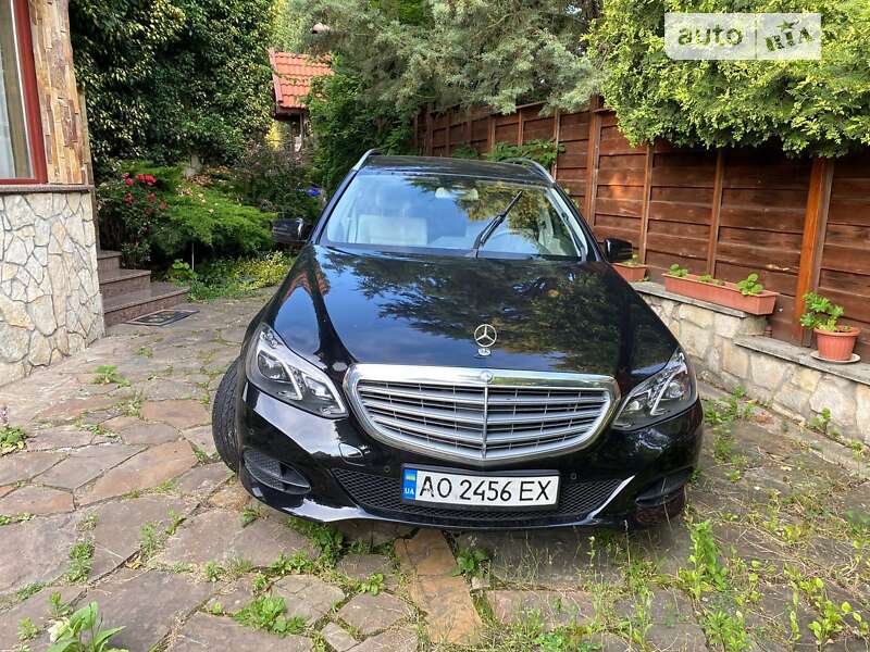 Универсал Mercedes-Benz E-Class 2014 в Ужгороде