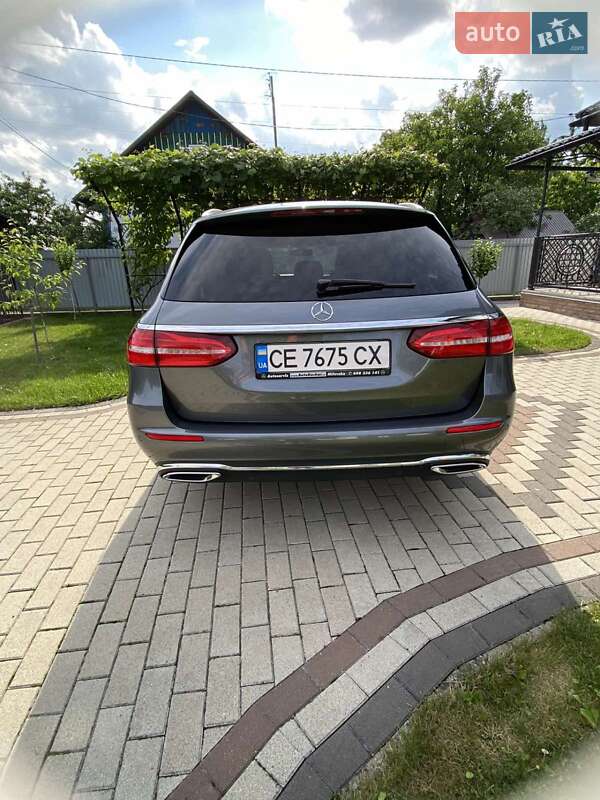 Универсал Mercedes-Benz E-Class 2017 в Черновцах