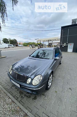 Универсал Mercedes-Benz E-Class 2004 в Черновцах